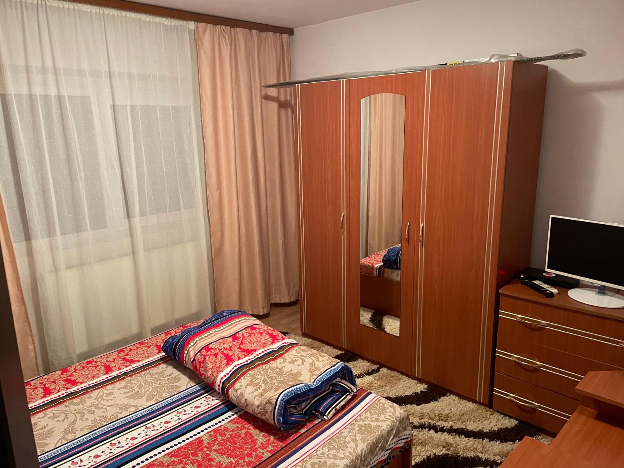 Apartament Petrosani Ngoại thất bức ảnh