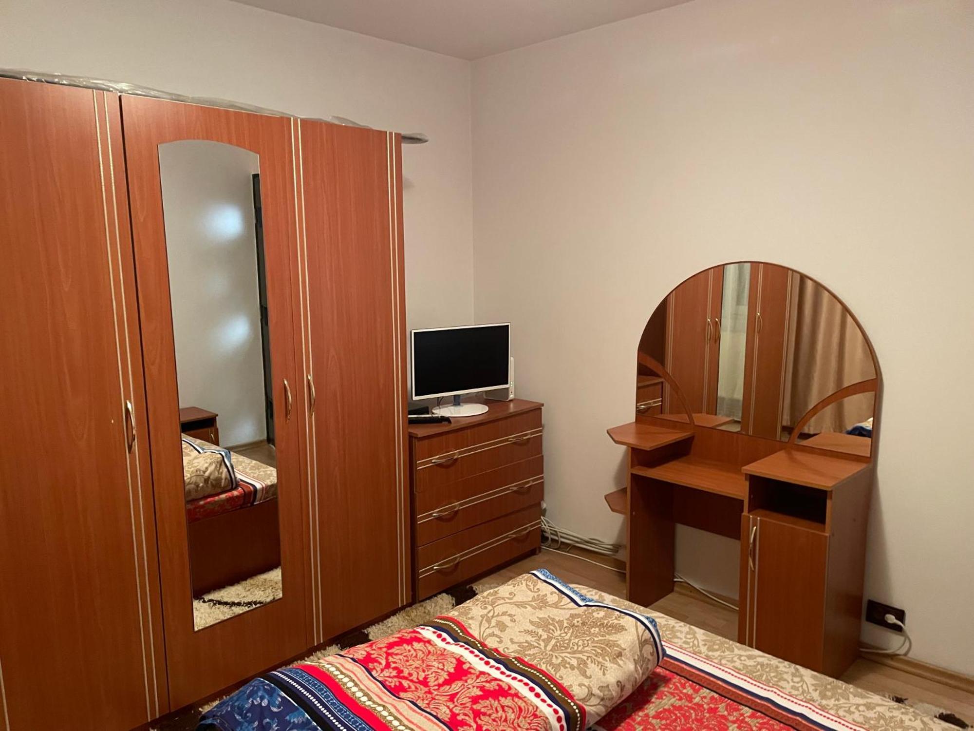 Apartament Petrosani Ngoại thất bức ảnh